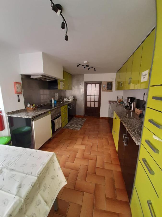 Casa Blanca Hostel Пениш Екстериор снимка