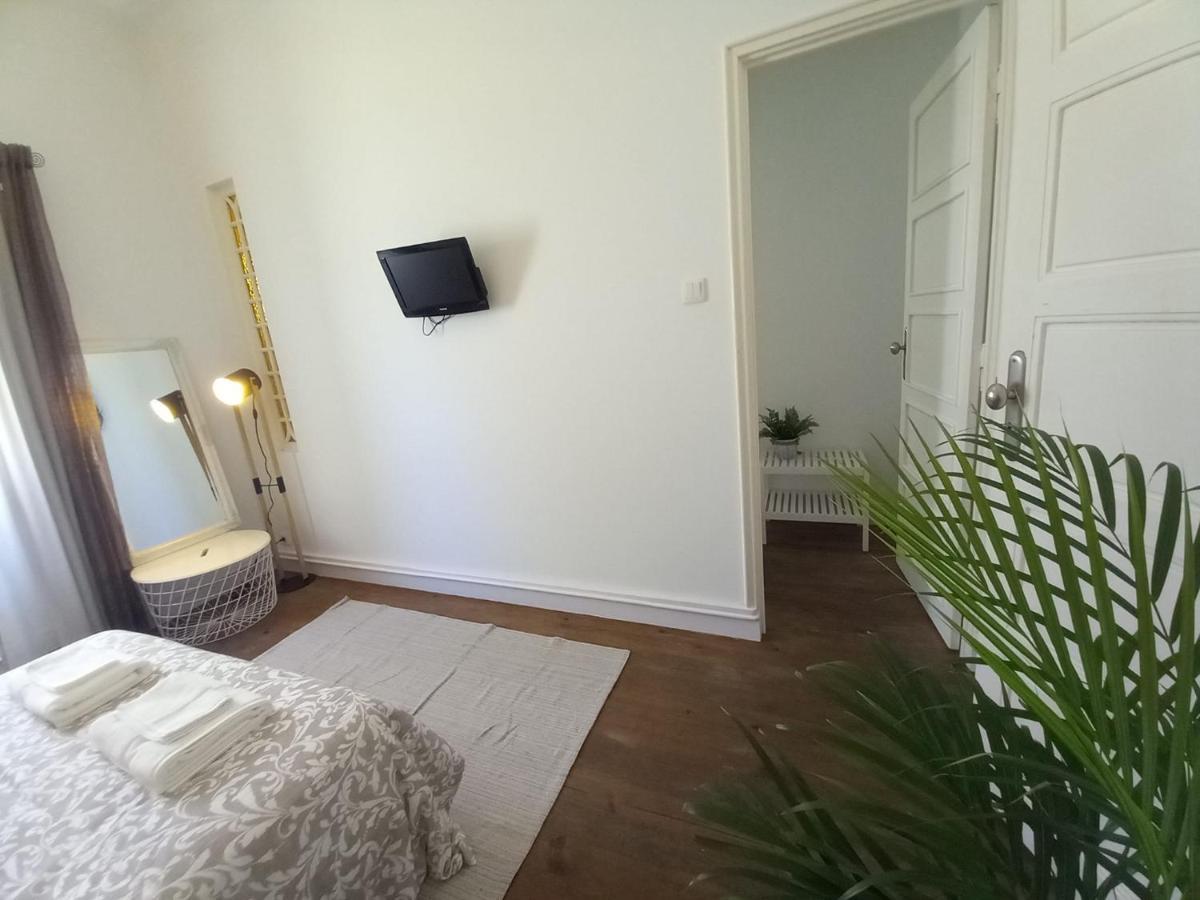 Casa Blanca Hostel Пениш Екстериор снимка